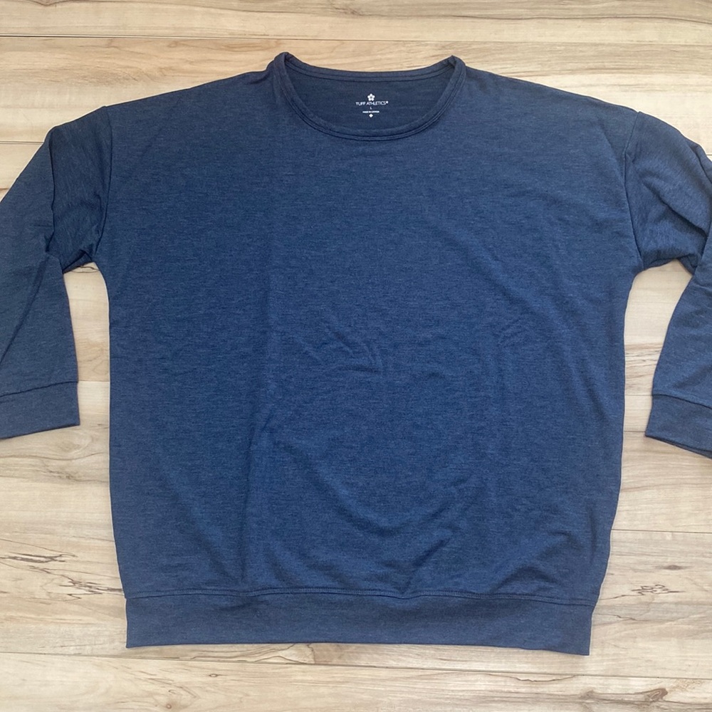 Tuff Athletics Womens L Long Sleeve Blue Shirt. Pullover. Crew neck. Heather Blu